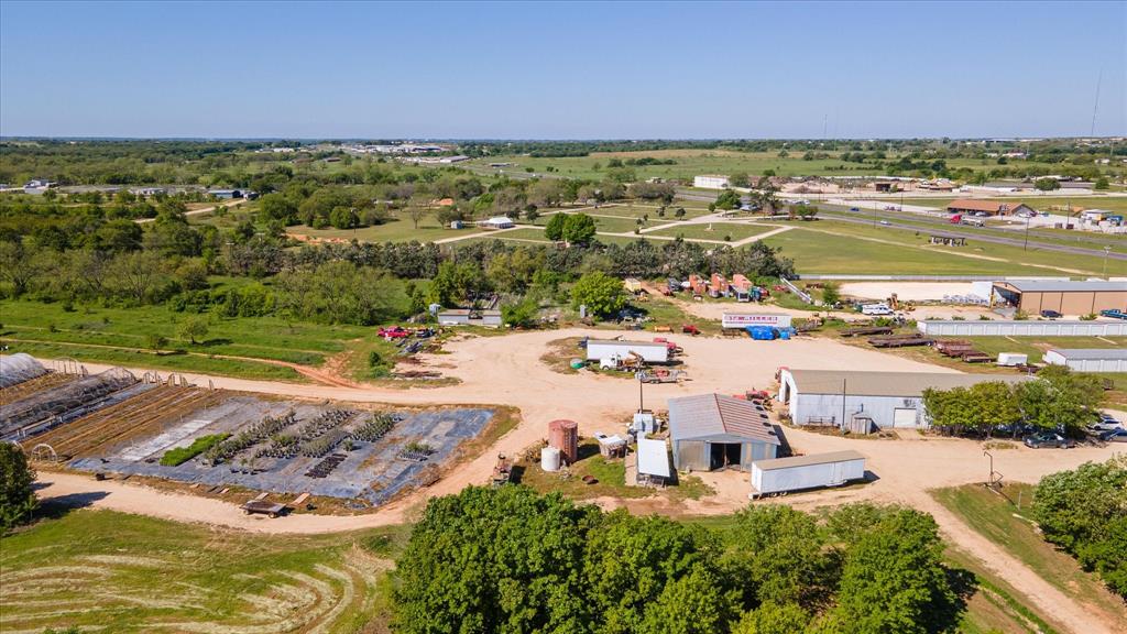6407 S Us Highway 377 Property Photo 8