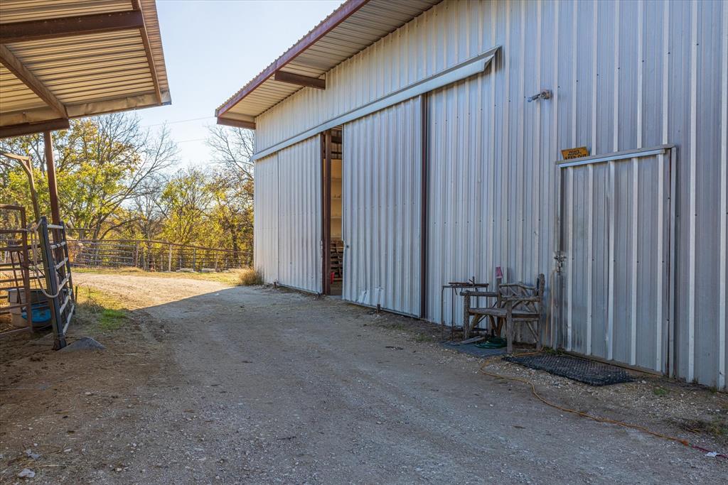 6407 S Us Highway 377 Property Photo 29