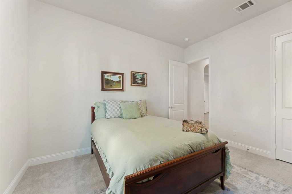 233 Observation Drive Property Photo 9
