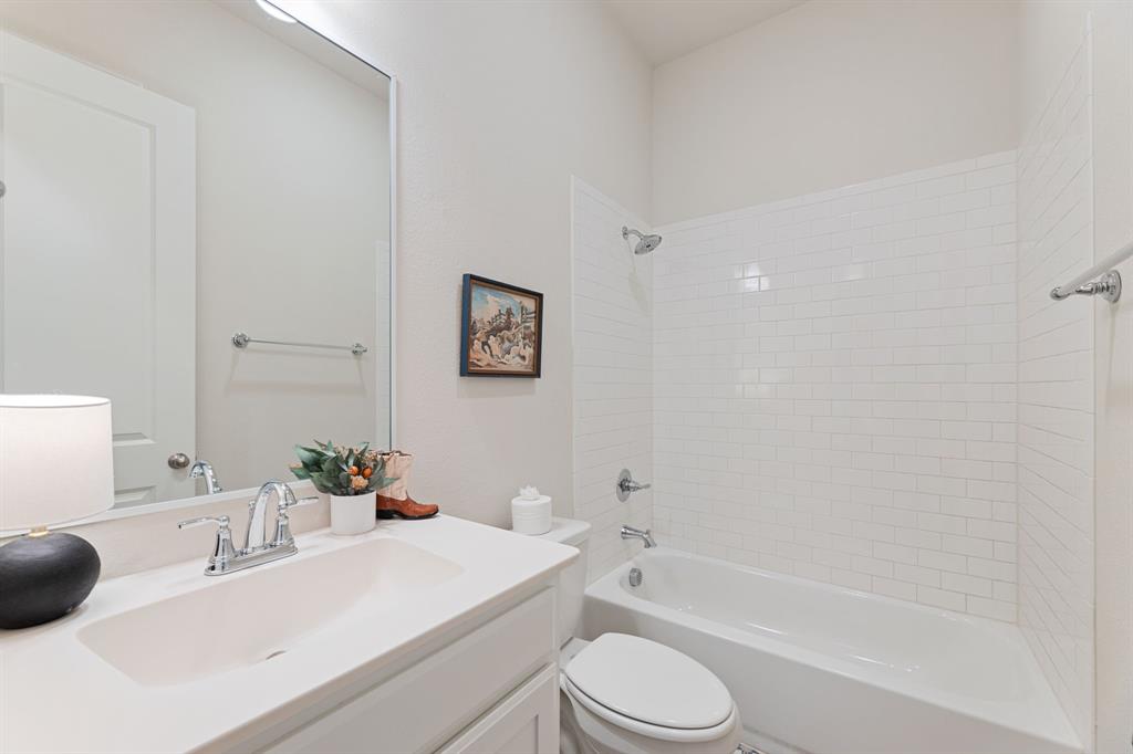 233 Observation Drive Property Photo 10