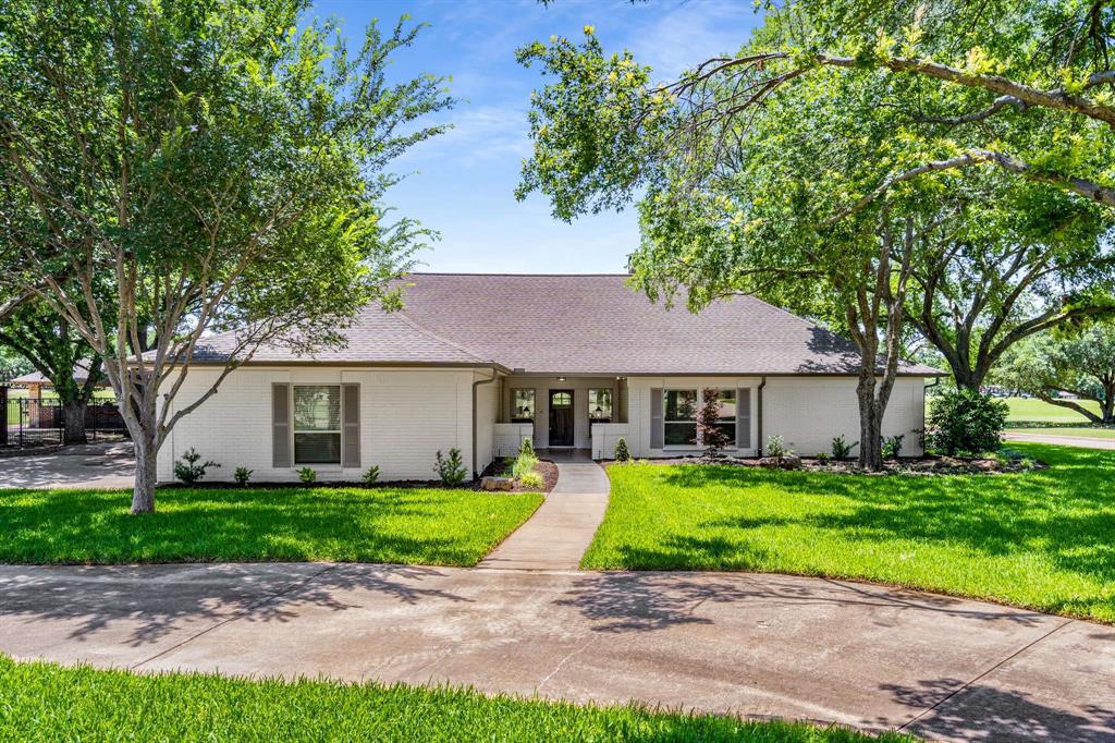 102 Fresh Meadow Drive Property Photo 1