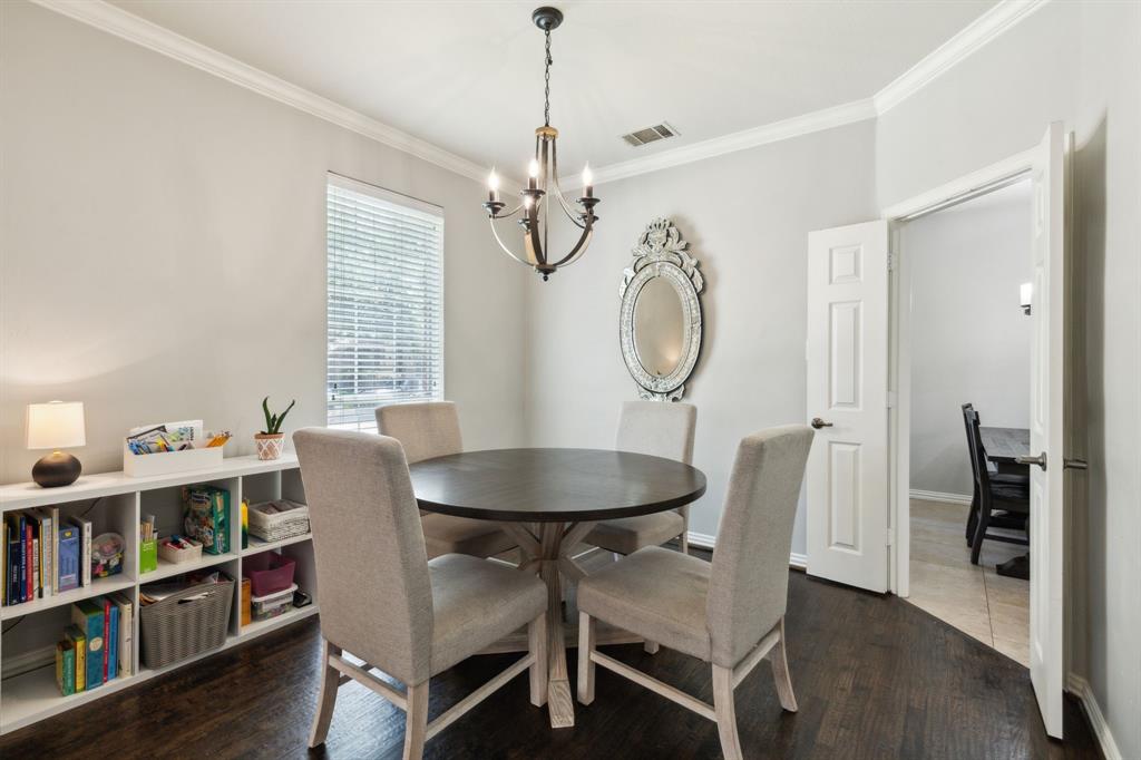 4104 Navarro Way Property Photo 7