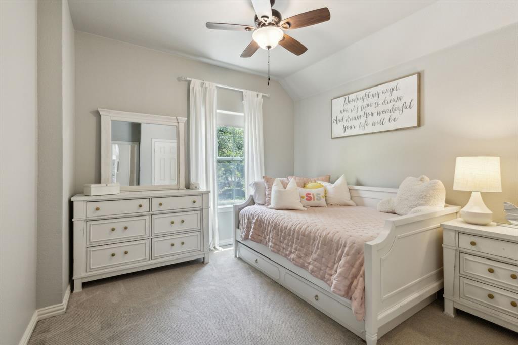 4104 Navarro Way Property Photo 24