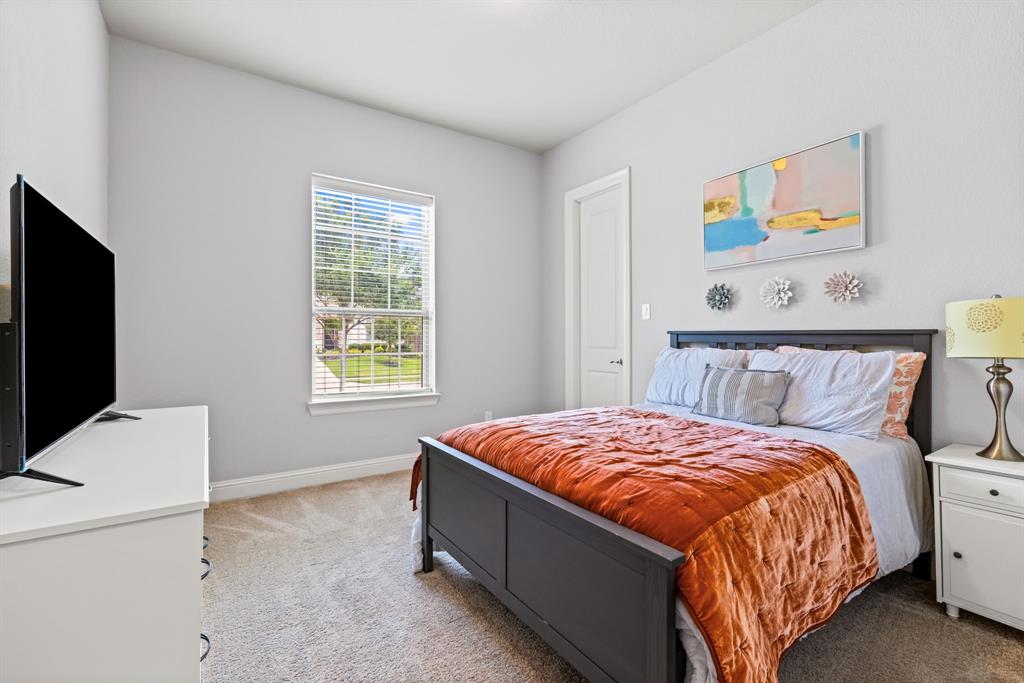 1020 Highpoint Way Property Photo 6