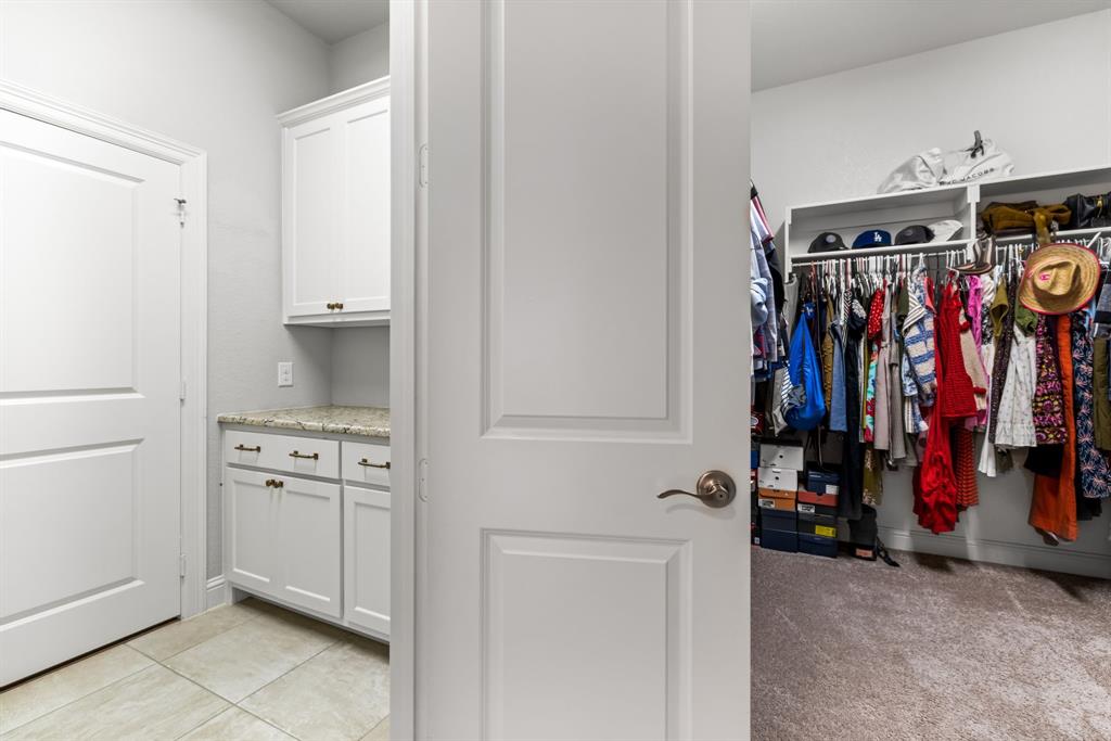 1020 Highpoint Way Property Photo 25