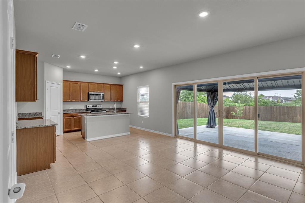 10613 Dolostone Court Property Photo 8