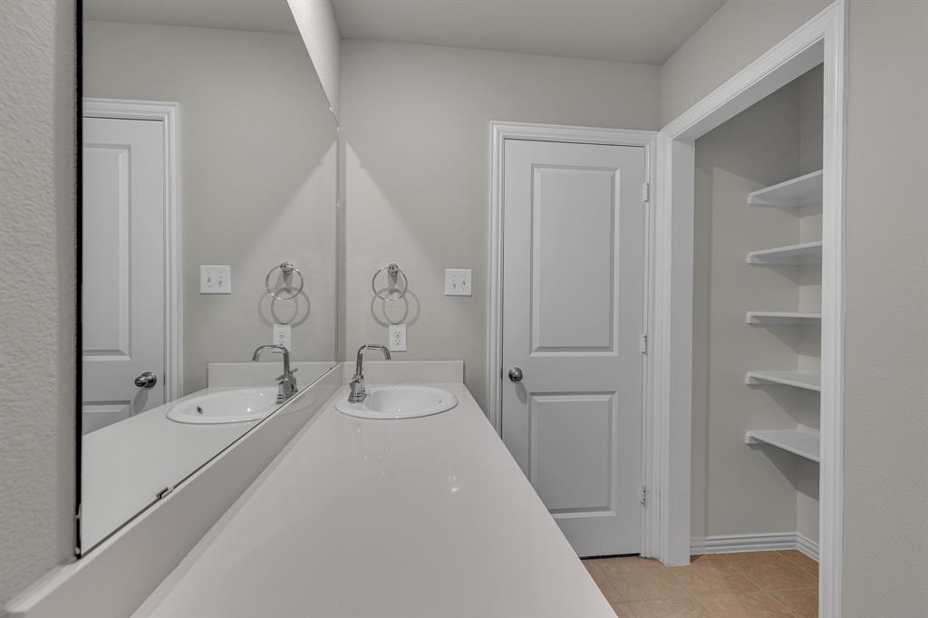 10613 Dolostone Court Property Photo 28