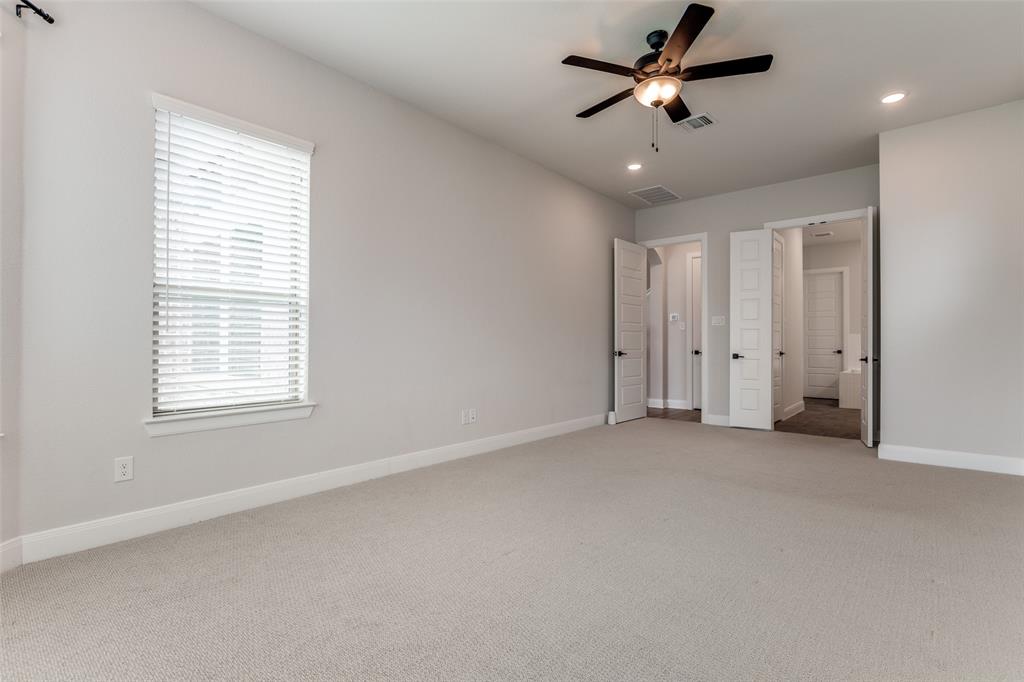 2613 Runhappy Court Property Photo 13