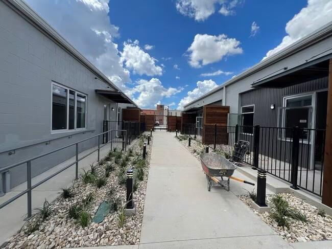 114 E Central Avenue Property Photo