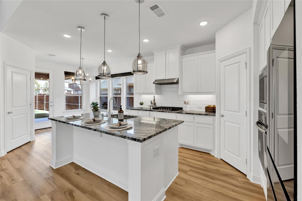 8141 Meadow Valley Drive Property Photo 1