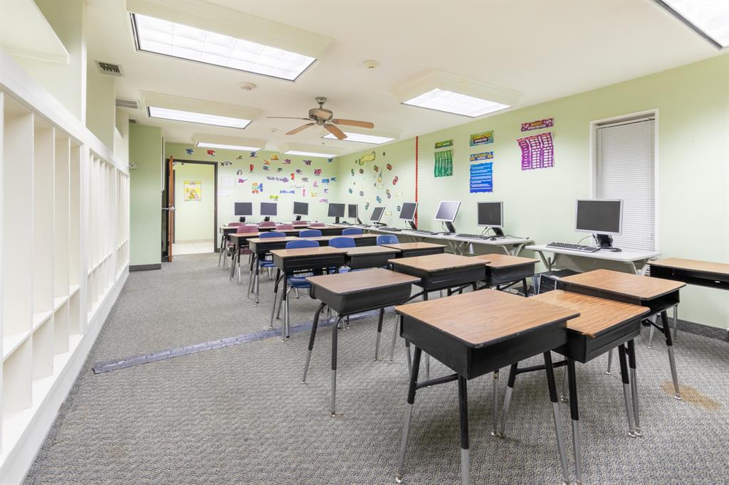 6409 W Poly Webb Road Property Photo 17