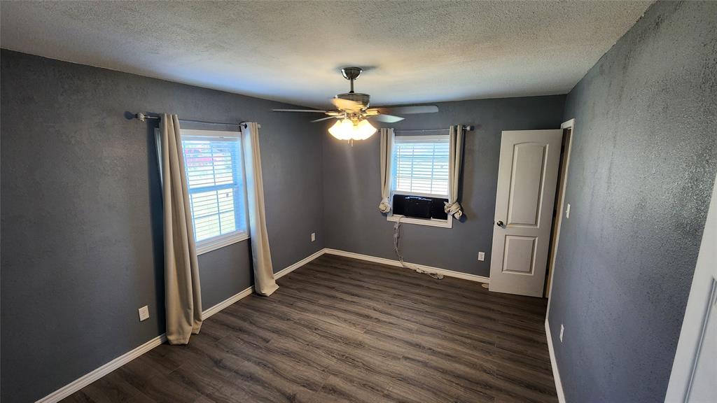 809 Bowie Street Property Photo 14