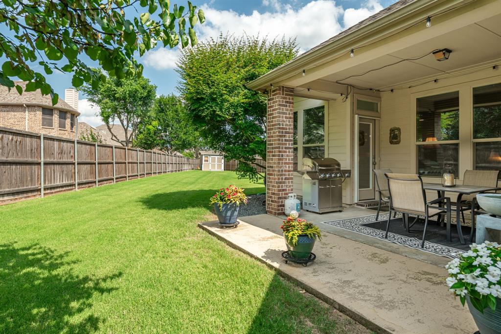 10600 Sedalia Drive Property Photo 4