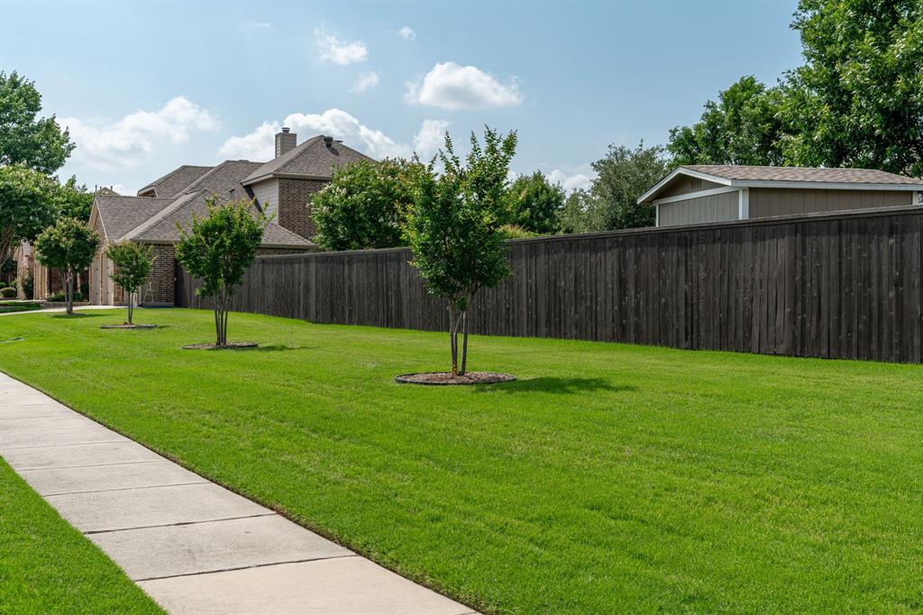 10600 Sedalia Drive Property Photo 8