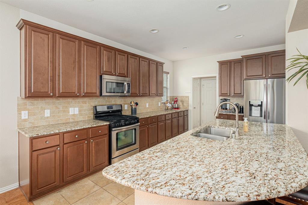10600 Sedalia Drive Property Photo 17