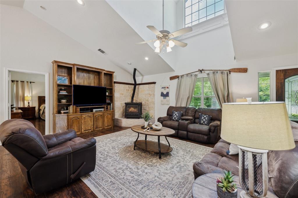 1000 Ballard Road Property Photo 12