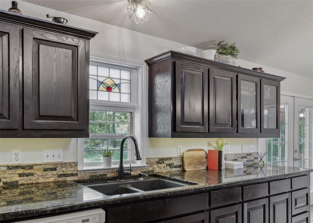 1000 Ballard Road Property Photo 18