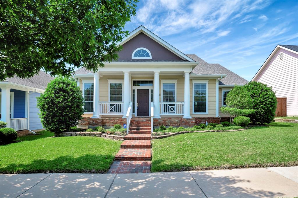 8256 Bridge Street Property Photo 1