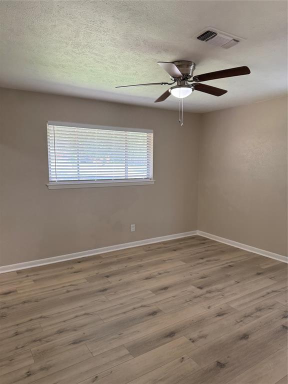 711 S Farmington Road Property Photo 11