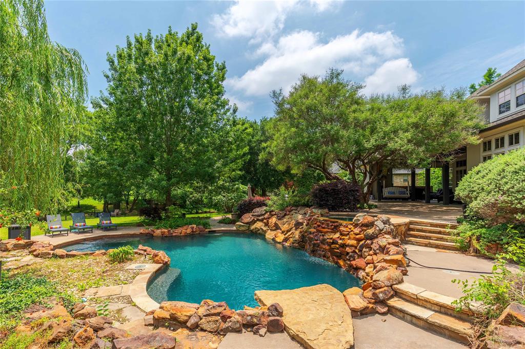 297 Ridgemont Drive Property Photo 33