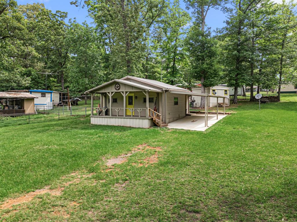 150 David St. Property Photo 1