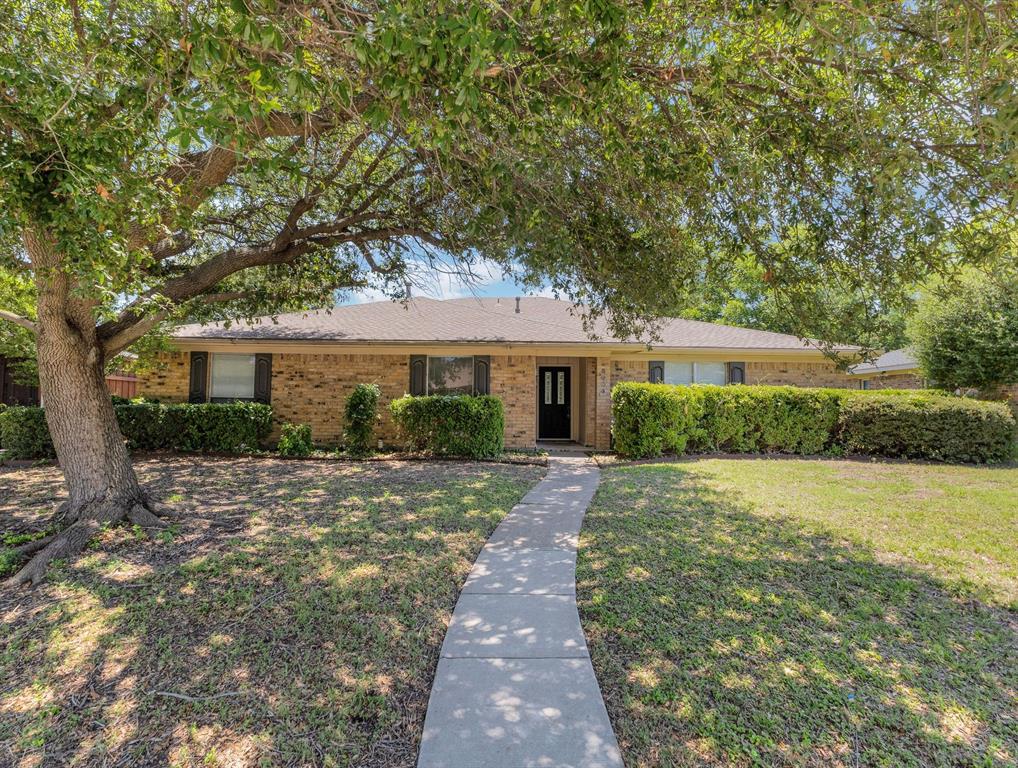 3204 Topaz Way Property Photo 1