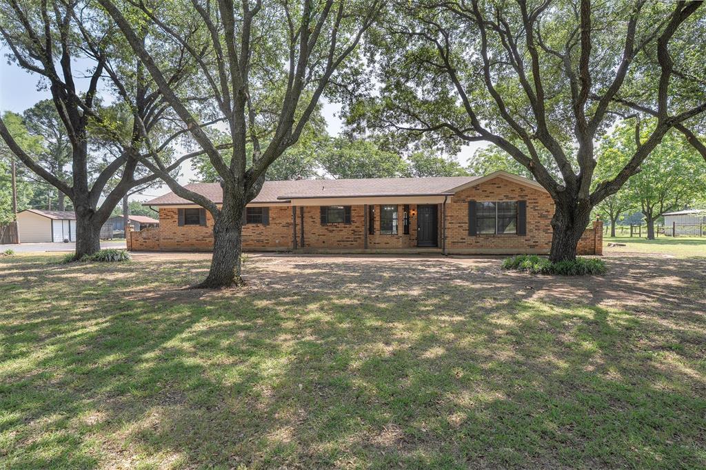 1548 County Road 1109b Property Photo 1