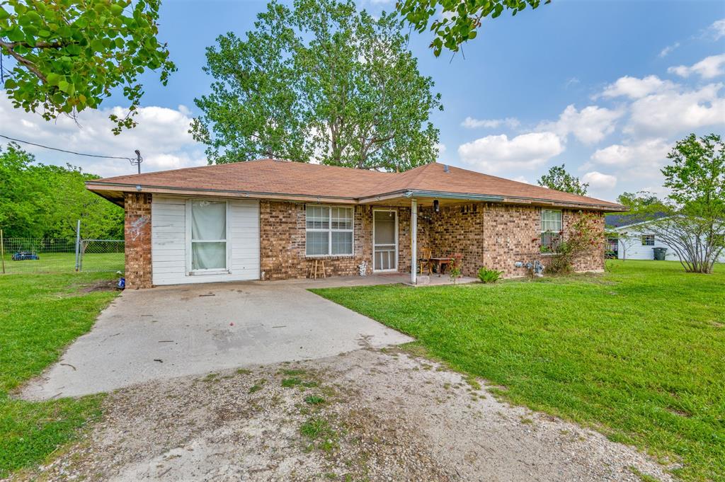 681 Lakeview Drive Property Photo 1