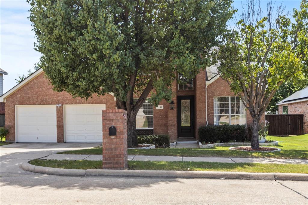 1105 Postwood Drive Property Photo 1