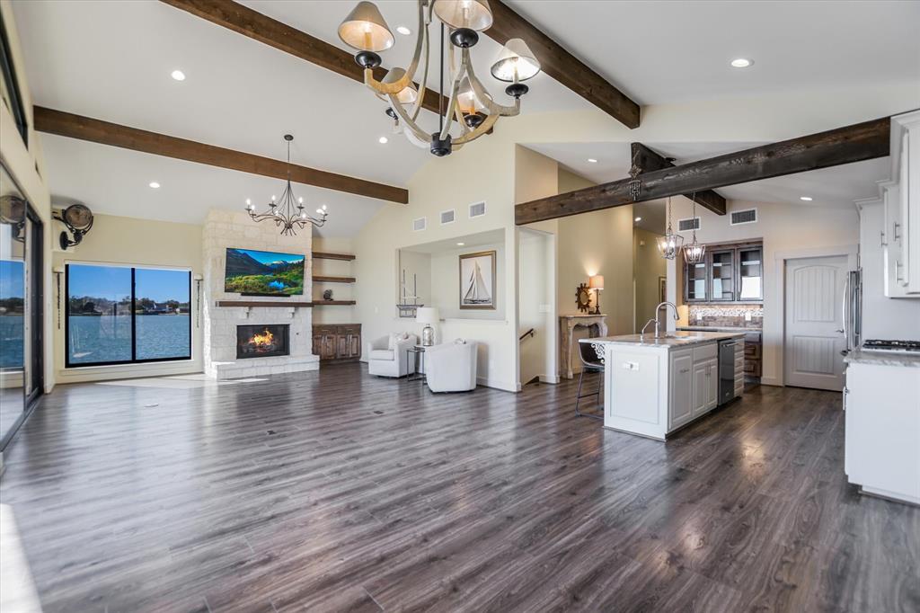 523 Contour Drive Property Photo 14