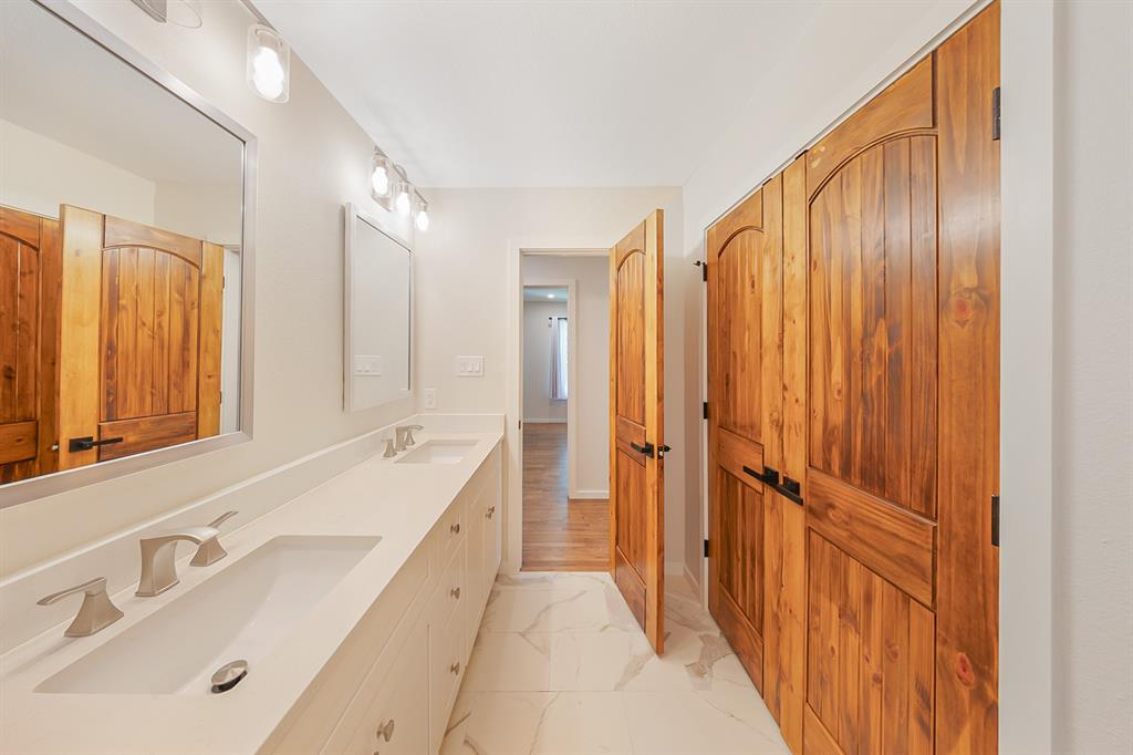 4107 Highland Road Property Photo 36
