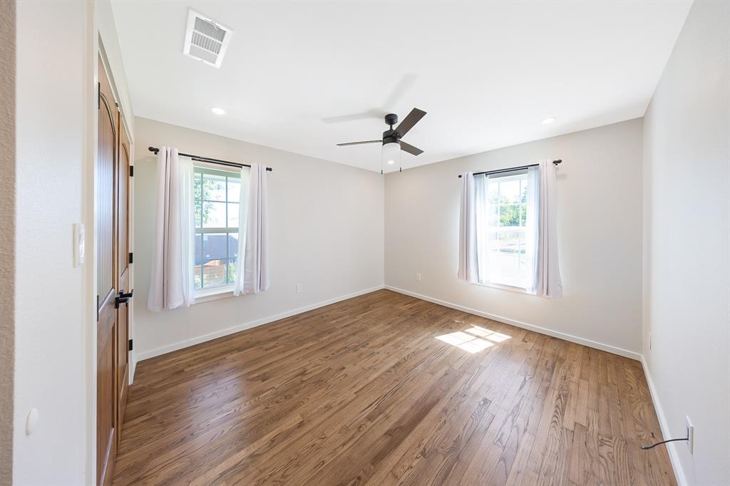 4107 Highland Road Property Photo 38