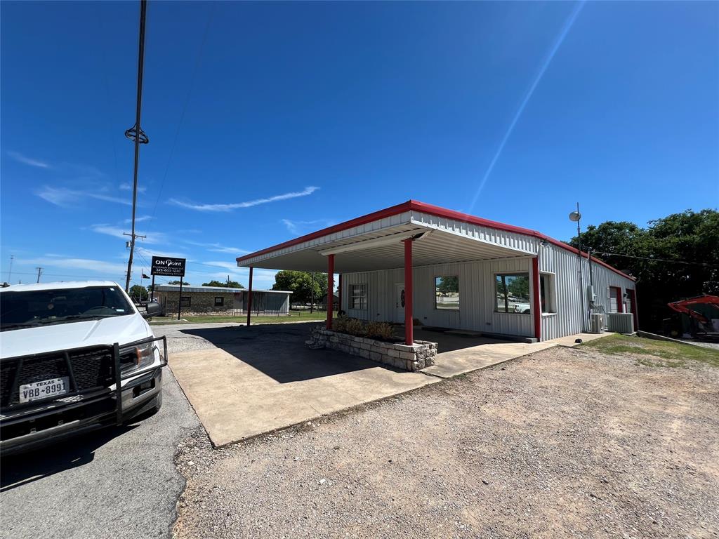 11640 Us-84 Property Photo 1