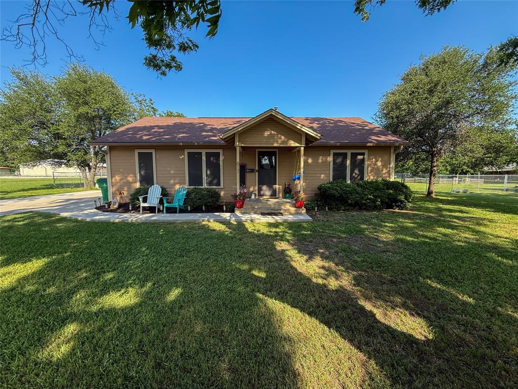 617 N Park Street Property Photo 1