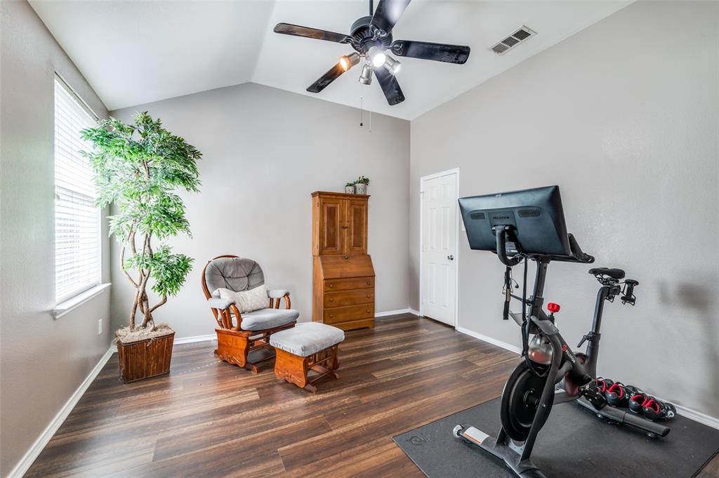 1405 Cardinal Way Property Photo 25