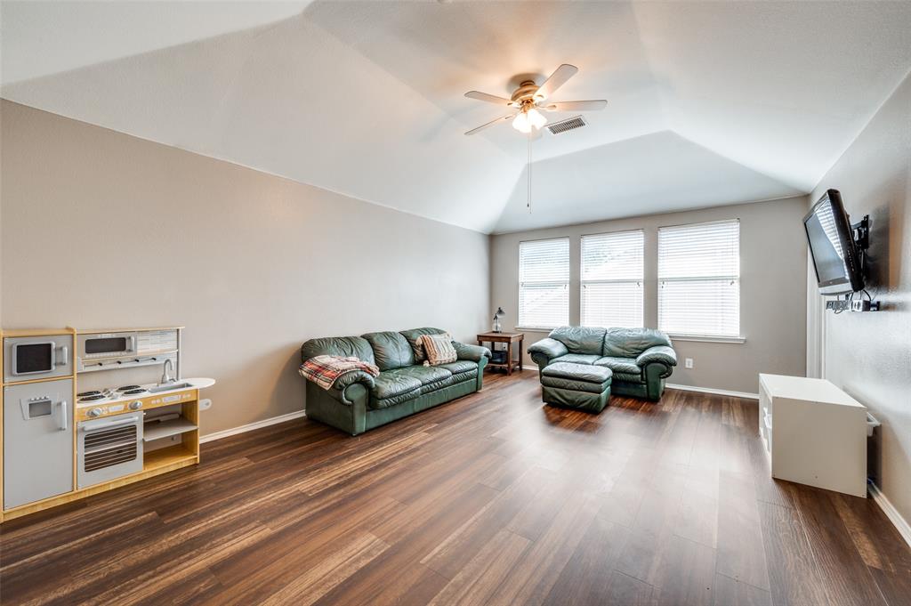 1405 Cardinal Way Property Photo 26