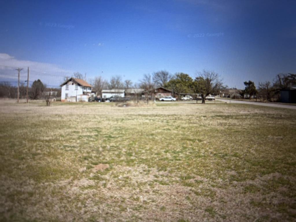 402 Fort Worth Street Property Photo 1