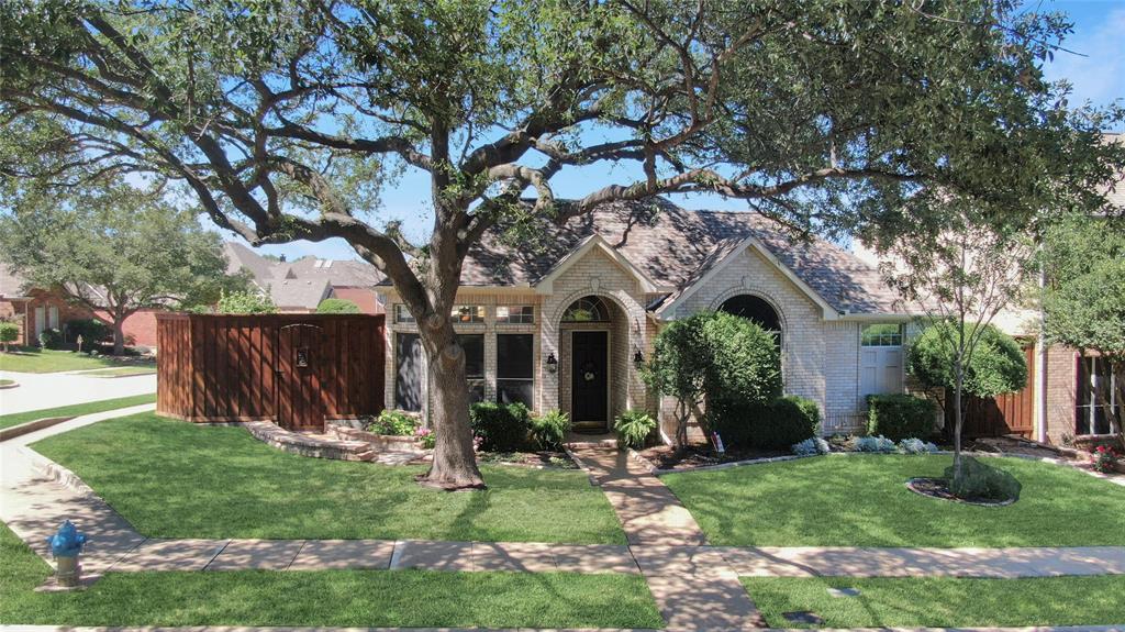 6733 Myrtle Beach Drive Property Photo 1