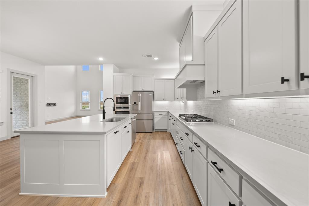 9449 Keep Street Property Photo 1