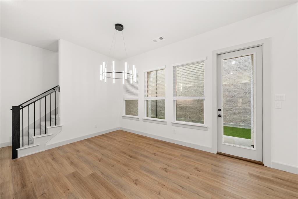 9449 Keep Street Property Photo 2
