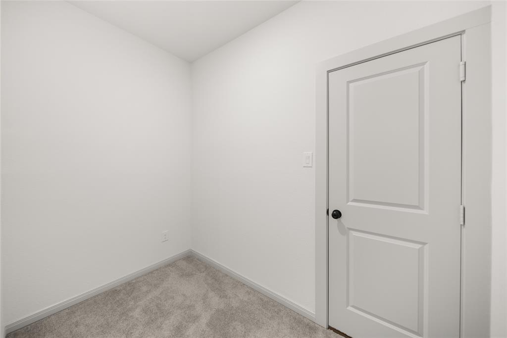 9449 Keep Street Property Photo 10