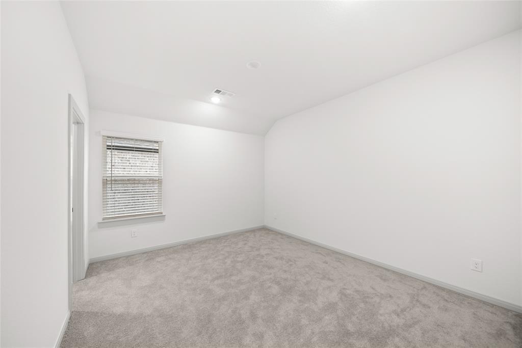 9449 Keep Street Property Photo 11