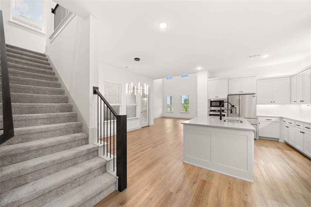 9449 Keep Street Property Photo 27