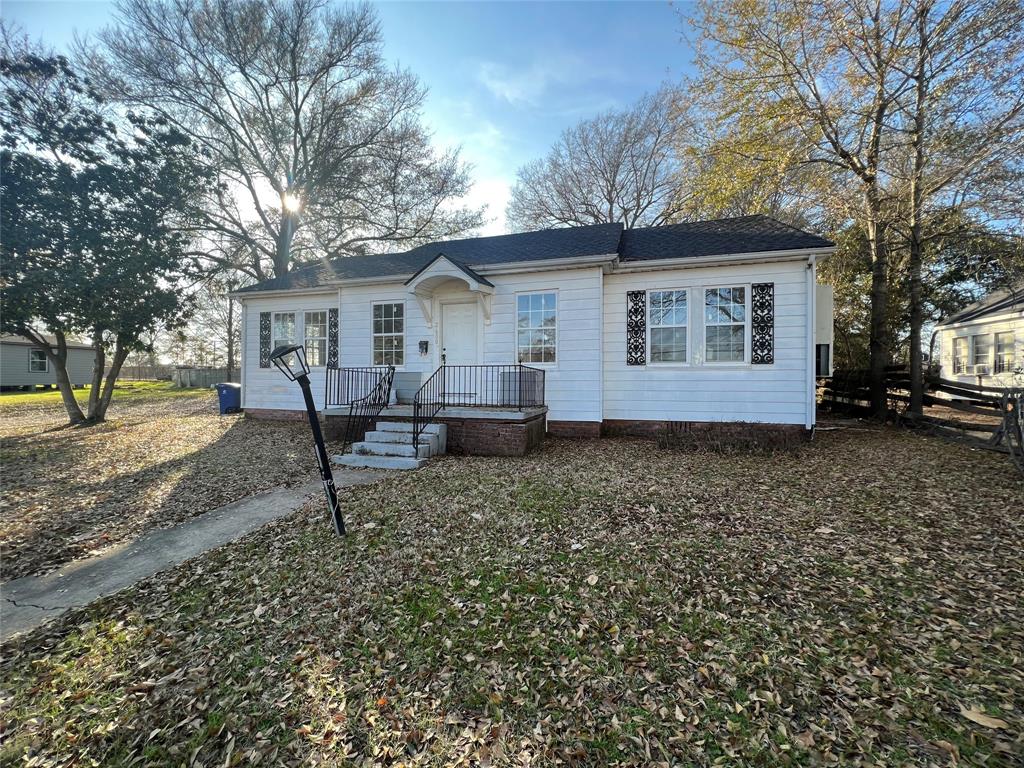 2608 William Avenue Property Photo 1