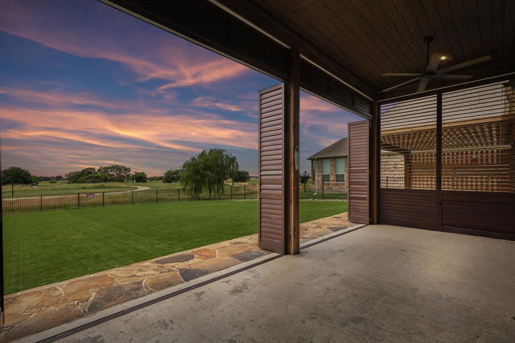 2438 Berry Court Property Photo 1
