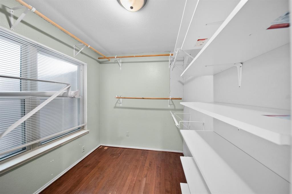 741 Oak Dale Avenue Property Photo 11