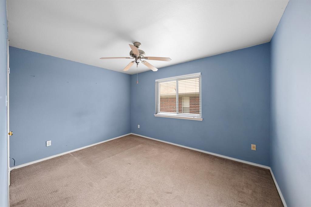 741 Oak Dale Avenue Property Photo 12