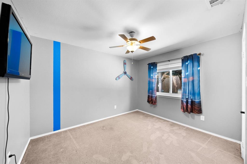 741 Oak Dale Avenue Property Photo 14