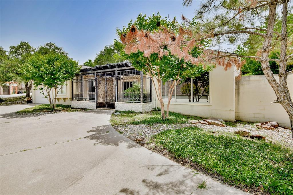 4009 Scenic Way Property Photo 1