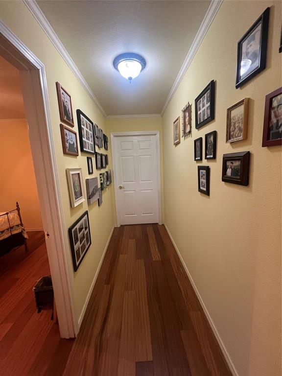 606 S Wade Street Property Photo 22